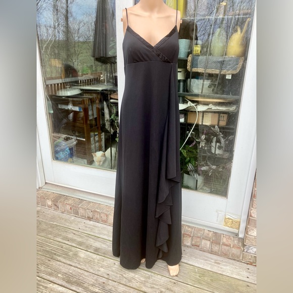 Black Beaded Y2K Ruffle 13/14 Draped Prom Dress - Picture 3 of 12